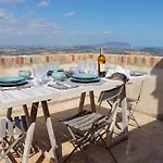 Dimora Pallotto Couette-café