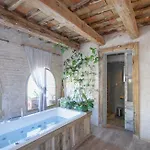 Dimora Pallotto 3*